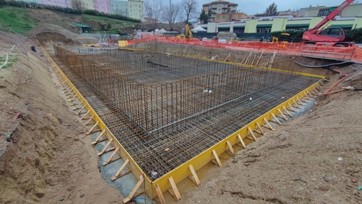 Nuove scuole medie di Vado Ligure, definito il cronoprogramma: fine lavori in autunno inoltrato Nuove scuole medie di Vado Ligure, definito il cronoprogramma: fine lavori in autunno inoltrato