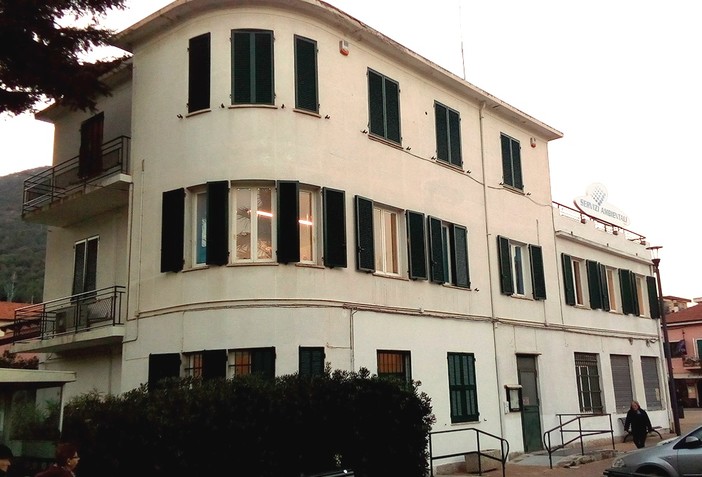 Borghetto, Villa Laura passa definitivamente alla Servizi Ambientali Borghetto, Villa Laura passa definitivamente alla Servizi Ambientali