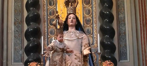 Varigotti celebra la solennità della Madonna del Santo Rosario Varigotti celebra la solennità della Madonna del Santo Rosario