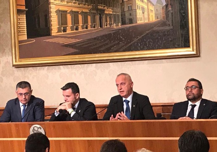Dl Genova, Vallardi e Bergesio (Lega): "Ok della Commissione Agricoltura, iniziative in favore del comparto agricolo" Dl Genova, Vallardi e Bergesio (Lega): "Ok della Commissione Agricoltura, iniziative in favore del comparto agricolo"