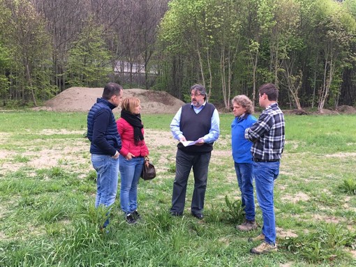 Tre milioni di euro a favore di piccole e medie imprese, Vaccarezza: "Ancora un bando a sostegno delle nostre imprese" Tre milioni di euro a favore di piccole e medie imprese, Vaccarezza: "Ancora un bando a sostegno delle nostre imprese"