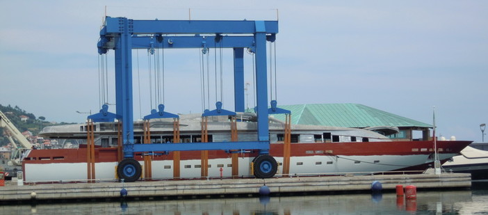 Sospesa ogni attività. Si complica la situazione di crisi nel sito varazzino dei Cantieri Baglietto