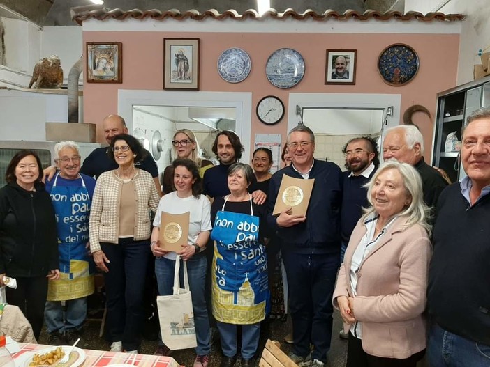 Varazze e Alameda a braccetto: siglato il gemellaggio (FOTO) Varazze e Alameda a braccetto: siglato il gemellaggio (FOTO)