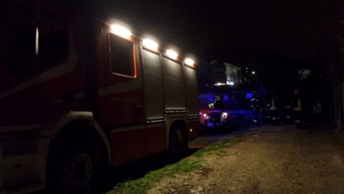 Roulotte incendiata a Loano, chiuse le indagini Roulotte incendiata a Loano, chiuse le indagini