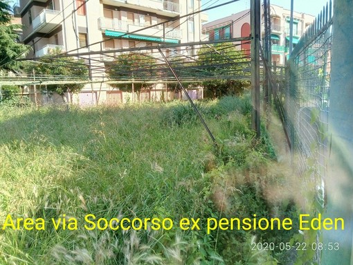 Pietra Ligure, nuovo affondo del consigliere Carrara: "Situazione di abbandono ed incuria in Piazza Marconi e in via Soccorso" Pietra Ligure, nuovo affondo del consigliere Carrara: "Situazione di abbandono ed incuria in Piazza Marconi e in via Soccorso"