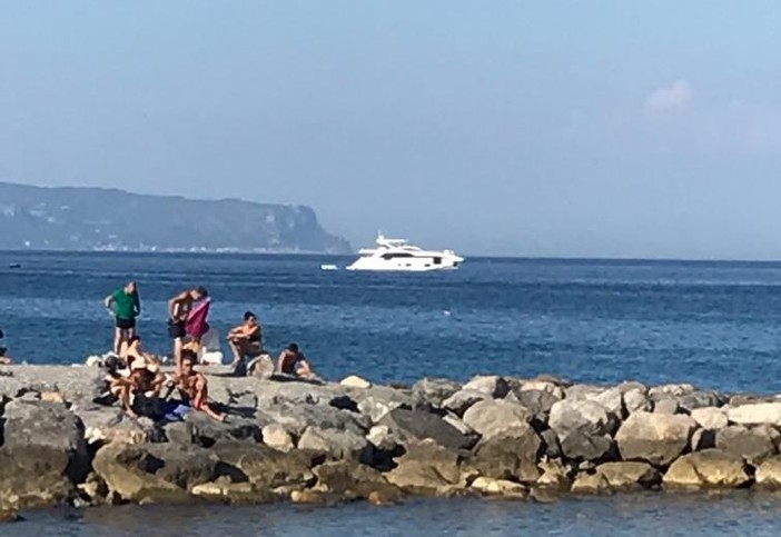 Lo yacht di Ronaldo nel mare di Albenga: la Liguria-mania di CR7 non si ferma Lo yacht di Ronaldo nel mare di Albenga: la Liguria-mania di CR7 non si ferma