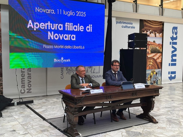 Alcuni momenti dell'inaugurazione tenuta oggi a Novara