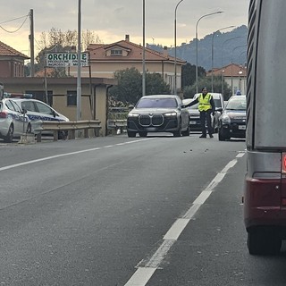 Incidente sulla via Aurelia ad Albenga: nessun ferito ma disagi al traffico (FOTO) Incidente sulla via Aurelia ad Albenga: nessun ferito ma disagi al traffico (FOTO)