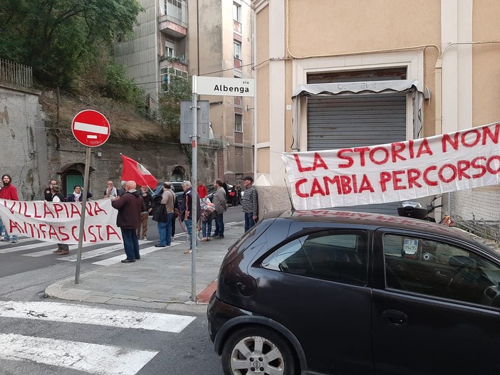 Savona, Villapiana si ferma per l'inaugurazione della sede di CasaPound (FOTO e VIDEO)