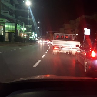 Lavori in corso su Capo Santo Spirito: traffico in tilt in entrambe le direzioni (FOTO)
