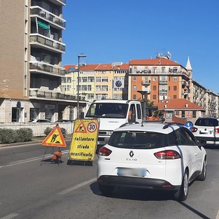 Savona, asfaltature in corso Mazzini per via della Milano-Sanremo: rallentamenti da Corso Tardy e Benech (FOTO)