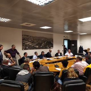 Tutti d'accordo in Regione per i fondi destinati alla sicurezza dei lavoratori delle autostrade, ma slitta la votazione