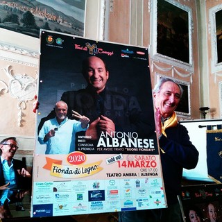 Albenga, ad Antonio Albanese la prestigiosa "Fionda di legno 2020" (FOTO e VIDEO)