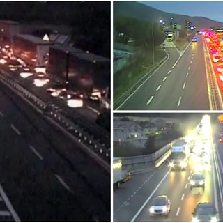 Autostrada e via Aurelia, traffico da incubo per chi arriva da ponente: in A10 coda di 14 km tra Albenga e Finale