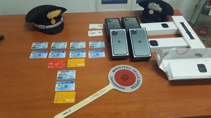 Tenta una truffa all'Unieuro ma viene scoperto da un carabiniere fuori servizio: 30enne in manette