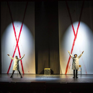 Lo spettacolo teatrale "X=Y" arriva a Savona