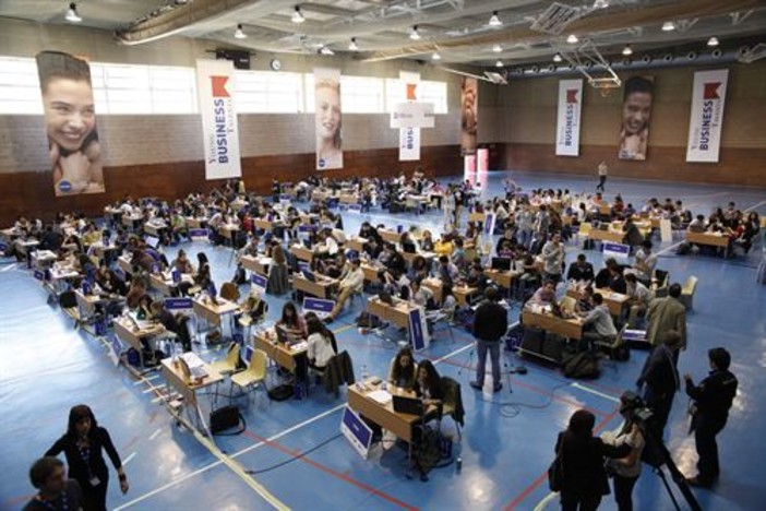 130 ragazzi della provincia di Savona parteciperanno alla quarta edizione del concorso "Young Business Talents" 130 ragazzi della provincia di Savona parteciperanno alla quarta edizione del concorso "Young Business Talents"