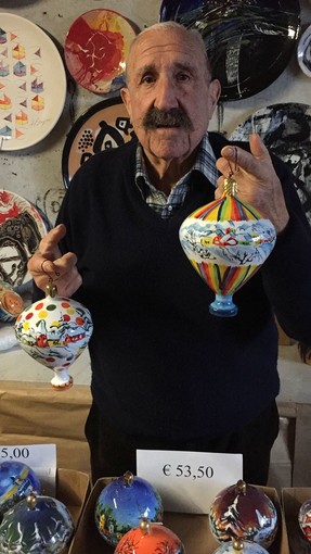 Albissola Marina festeggia i 25 anni delle palline di Natale di San Giorgio