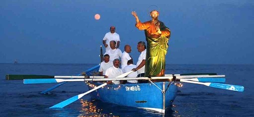 Diocesi Savona-Noli: grande attesa a Zinola per l'approdo dal mare di san Pietro