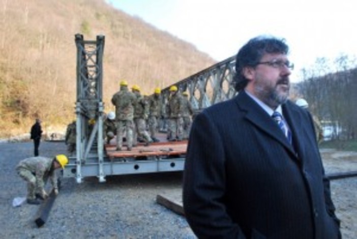 Frana di Murialdo: Vaccarezza vara il ponte provvisorio di Isolagrande. Con tanto di Web-TV della Provincia Frana di Murialdo: Vaccarezza vara il ponte provvisorio di Isolagrande. Con tanto di Web-TV della Provincia