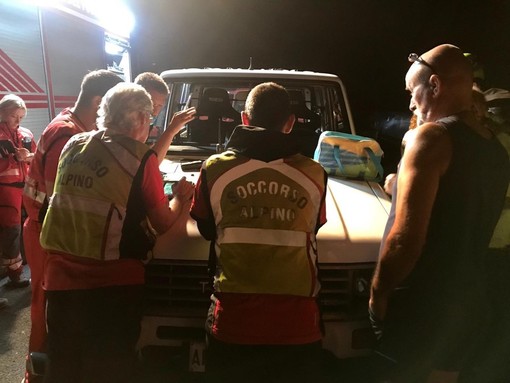 Aereo precipitato sul Monte Carmo: pilota e passeggero morti a causa dello schianto Aereo precipitato sul Monte Carmo: pilota e passeggero morti a causa dello schianto