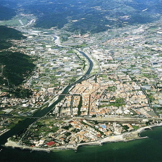 Albenga, Ciangherotti e Perrone: "Nessuno rubi al Pd la primogenitura del Puc"