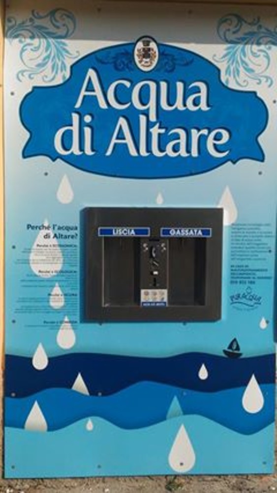 Altare, donate oltre 200 tessere per la nuova "casetta dell'acqua" agli alunni delle scuole
