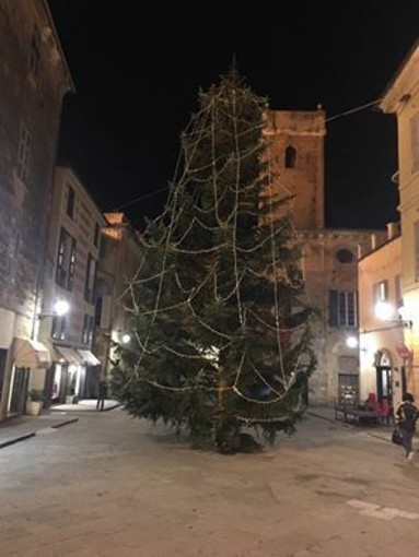 Minoranza all’attacco sul “Natale” ad Albenga: “desolante”