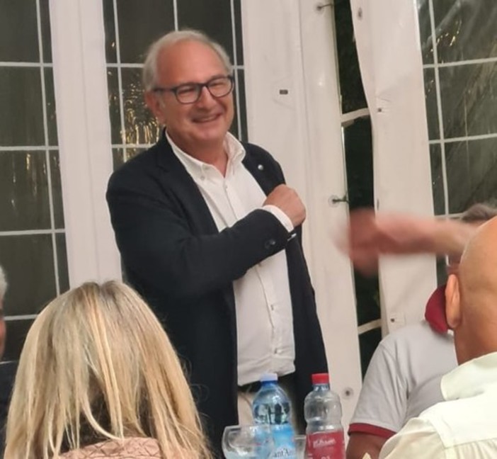Savona 2021, il candidato Aschei e la realizzazione di due ambulatori per i codici bianchi: "Ci vogliono per non intasare il San Paolo"
