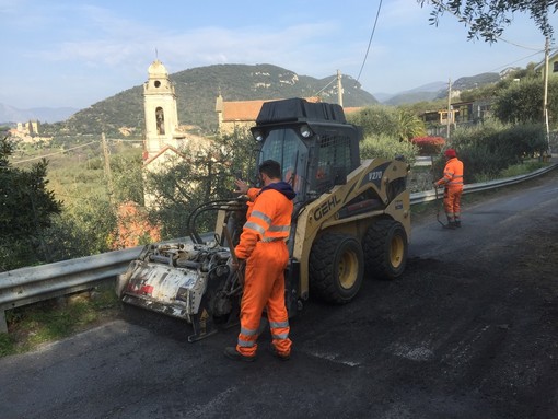 Finale, al via gli asfalti, la manutenzione strade e immobili Finale, al via gli asfalti, la manutenzione strade e immobili