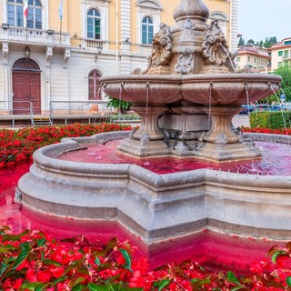 Lotta al tumore al seno, al via ad Alassio “Ottobre in Rosa”: tutte le iniziative