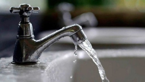 Servizi idrici, la proposta di Assoutenti: "Via libera agli aumenti tariffari purché inversamente proporzionali alle perdite della rete" Servizi idrici, la proposta di Assoutenti: "Via libera agli aumenti tariffari purché inversamente proporzionali alle perdite della rete"