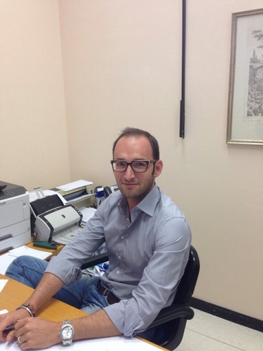 Capannoni Finale Ambiente. Il vicesindaco Guzzi replica alla minoranza e annuncia: "A breve consegneremo i lavori" Capannoni Finale Ambiente. Il vicesindaco Guzzi replica alla minoranza e annuncia: "A breve consegneremo i lavori"