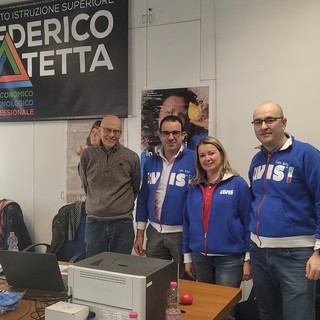 Cairo, l'Avis incontra gli studenti del "Patetta": "I giovani rappresentano il futuro del nostro territorio"