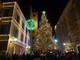 Albenga, accese le luci dell'albero di Natale in Piazza San Michele nel ricordo di Emma Enrico Albenga, accese le luci dell'albero di Natale in Piazza San Michele nel ricordo di Emma Enrico