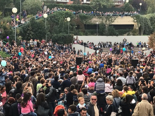 Bagno di folla a L'Aquilone di Genova per Cristina D'Avena