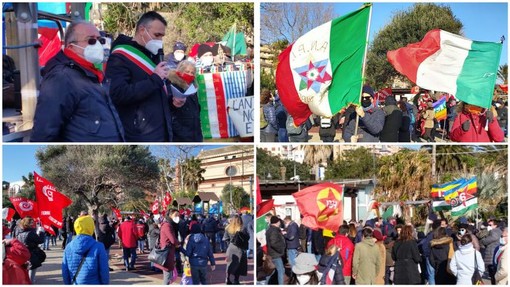 Cogoleto, dal Molo Speca il no a ogni forma di fascismo (FOTO) Cogoleto, dal Molo Speca il no a ogni forma di fascismo (FOTO)
