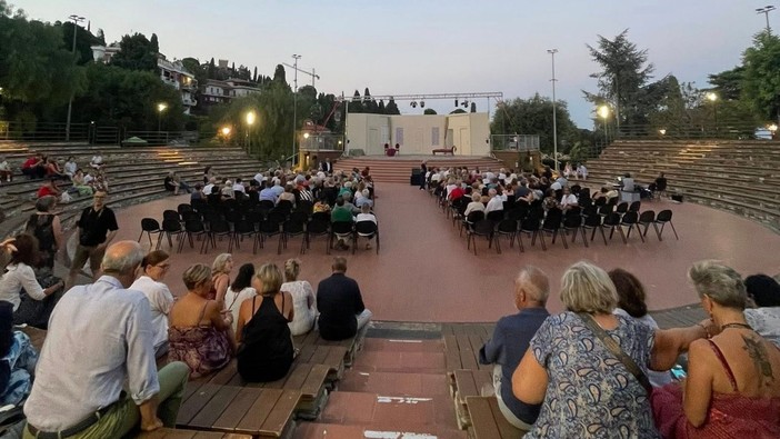 Alassio ritrova l’Auditorium Enrico Simonetti: riaperto dopo oltre 15 anni Alassio ritrova l’Auditorium Enrico Simonetti: riaperto dopo oltre 15 anni