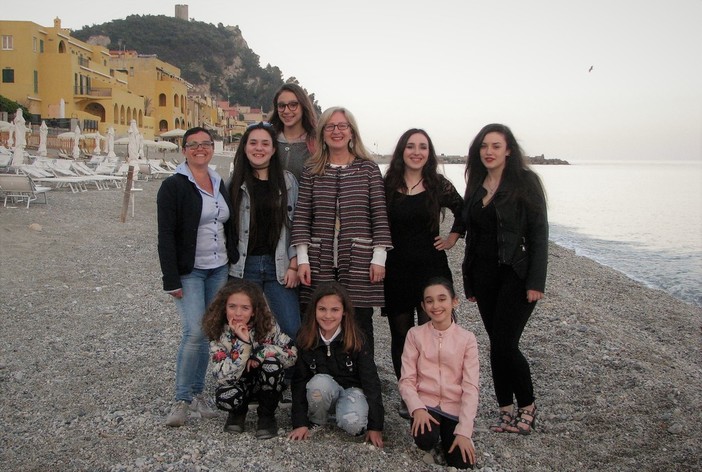 A Finale Ligure un concerto di canto moderno a cura della cantautrice Cristina Baroni