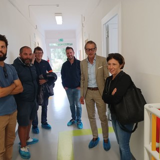 Albenga, primo giorno al nido Carenda. Il sindaco Tomatis: "Restyling completato a tempo di record" (FOTO)