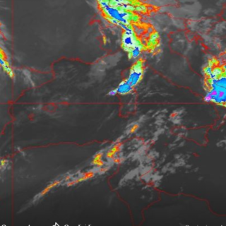 Meteo, prosegue l'allerta gialla fino alle 14: prime schiarite