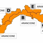Maltempo, domenica da allerta arancione in tutta la Liguria: previste violenti piogge e forte vento Maltempo, domenica da allerta arancione in tutta la Liguria: previste violenti piogge e forte vento