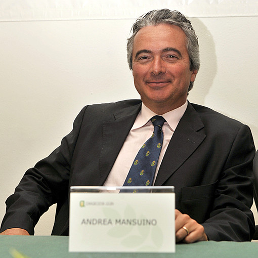 Andrea Mansuino rieletto presidente di Ciopora, l'associazione mondiale degli ibridatori Andrea Mansuino rieletto presidente di Ciopora, l'associazione mondiale degli ibridatori