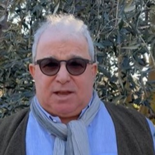 Blanco distrugge i fiori dell’Ariston, l’ironia di Sommariva: “Prima di andare da Pieraccioni, vieni da me che ho le olive da potare” Blanco distrugge i fiori dell’Ariston, l’ironia di Sommariva: “Prima di andare da Pieraccioni, vieni da me che ho le olive da potare”