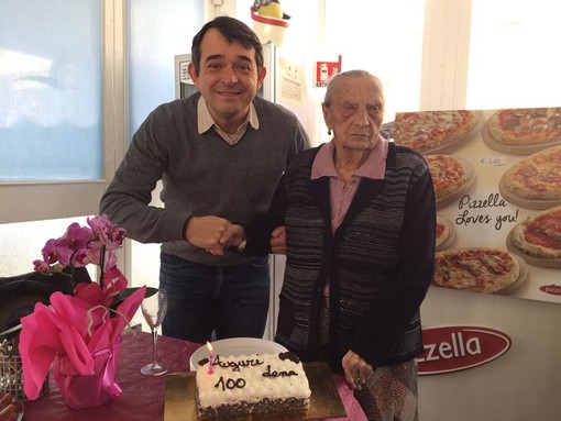 Foto profilo Facebook "Il sindaco di Albisola Franco Orsi" Foto profilo Facebook "Il sindaco di Albisola Franco Orsi"