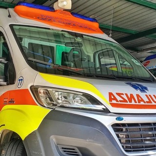 Savona, parto improvviso in ambulanza: mamma e piccola stanno bene grazie all'intervento dei militi della Croce Bianca Savona, parto improvviso in ambulanza: mamma e piccola stanno bene grazie all'intervento dei militi della Croce Bianca
