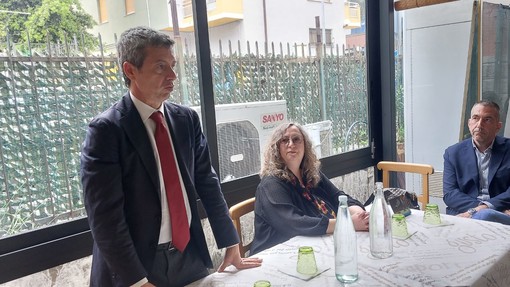 Orlando (Pd) a Celle: "Utilizzato questo territorio in modo feudale. I nomi vengono dopo, manca la coalizione" (FOTO E VIDEO) Orlando (Pd) a Celle: "Utilizzato questo territorio in modo feudale. I nomi vengono dopo, manca la coalizione" (FOTO E VIDEO)