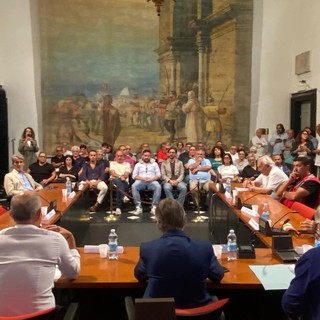 Ospedale di Albenga, assemblea dei sindaci: “Il Ppi è solo un primo passo, l’obiettivo resta il Pronto soccorso” Ospedale di Albenga, assemblea dei sindaci: “Il Ppi è solo un primo passo, l’obiettivo resta il Pronto soccorso”