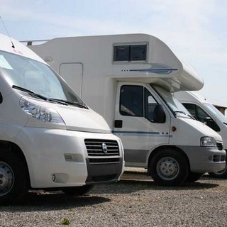 Parcheggio per gli autocaravan, lo chiedono 138 camperisti parcheggiati ad Albissola Marina