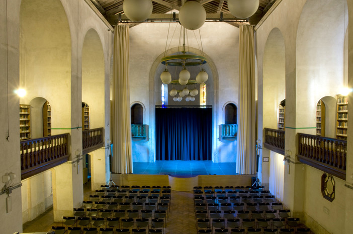 Tutto esaurito per "La scena del crimine": all'Anglicana il corso con Luciano Garofano e Franco Morizio Tutto esaurito per "La scena del crimine": all'Anglicana il corso con Luciano Garofano e Franco Morizio